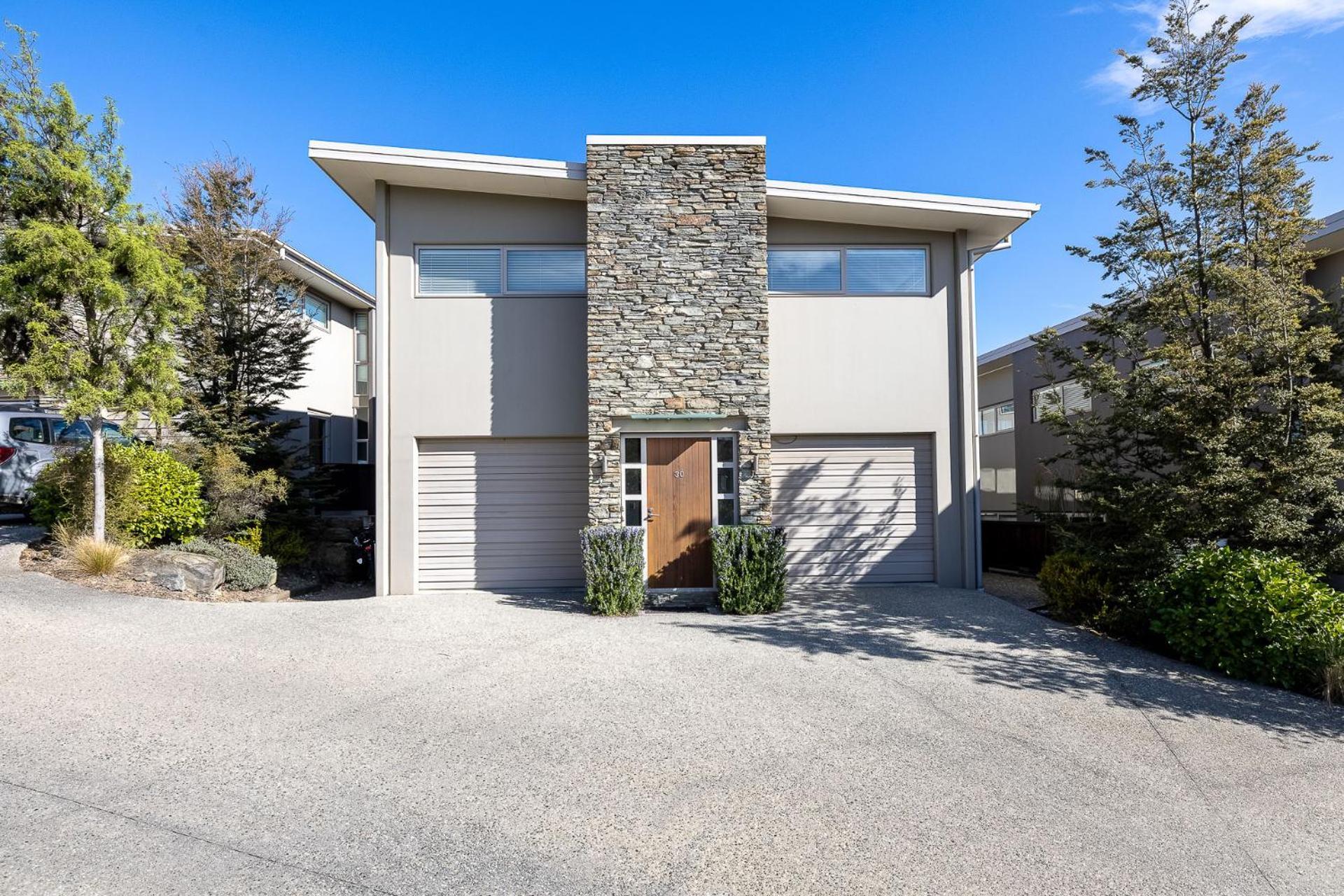 Cosy Alpine Retreat Lägenhet Wanaka Exteriör bild